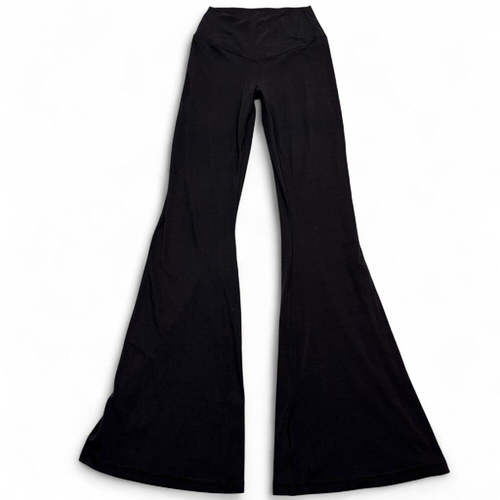 Black Offline by Aerie flare leggings low waisted size m